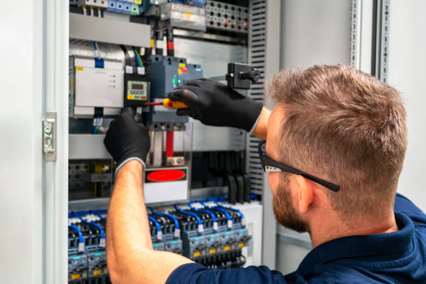 Best Affordable Emergency Electrician  in Austintown, OH